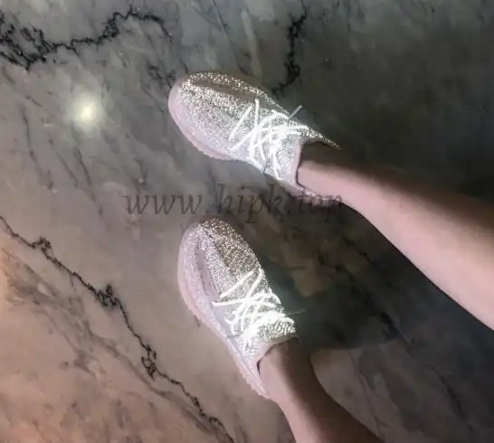 EXCLUSIVE PK GOD YEEZY 350 V2 SYNTH 3M reflective WITH REAL PREMEKNIT FROM HUAYIYI WHICH OFFER PRIMEKNIT TO ADIDAS DIRECTLY READY TO SHIP