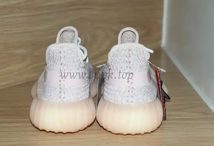 EXCLUSIVE PK GOD YEEZY 350 V2 SYNTH 3M reflective WITH REAL PREMEKNIT FROM HUAYIYI WHICH OFFER PRIMEKNIT TO ADIDAS DIRECTLY READY TO SHIP