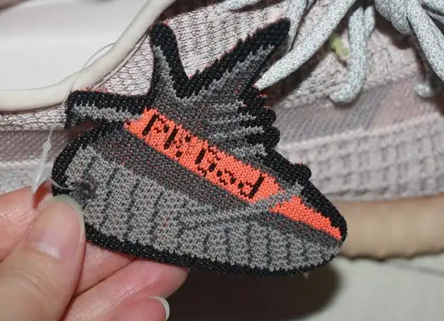 EXCLUSIVE PK GOD YEEZY 350 V2 SYNTH 3M reflective WITH REAL PREMEKNIT FROM HUAYIYI WHICH OFFER PRIMEKNIT TO ADIDAS DIRECTLY READY TO SHIP