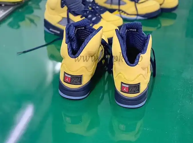 PK GOD Air Jordan 5 V Retro SP Inspire Michigan Amarillo Navy retail materials ready to ship