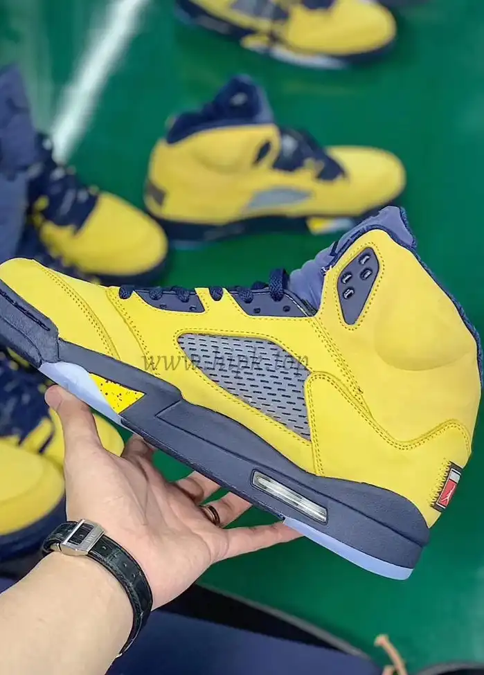 PK GOD Air Jordan 5 V Retro SP Inspire Michigan Amarillo Navy retail materials ready to ship