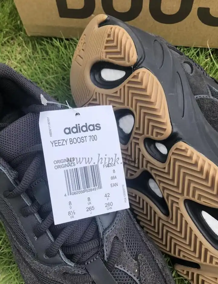 PK GOD YEEZY 700 “Utility Black”FV 5304 RETAIL MATERIALS READY TO SHIP