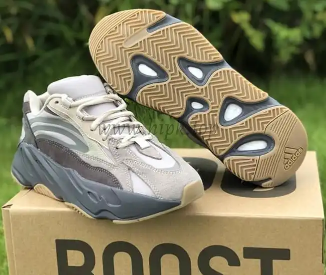 PK GOD YEEZY 700 V2 “Tephra”FU7914 RETAIL MATERIALS READY TO SHIP