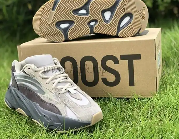 PK GOD YEEZY 700 V2 “Tephra”FU7914 RETAIL MATERIALS READY TO SHIP