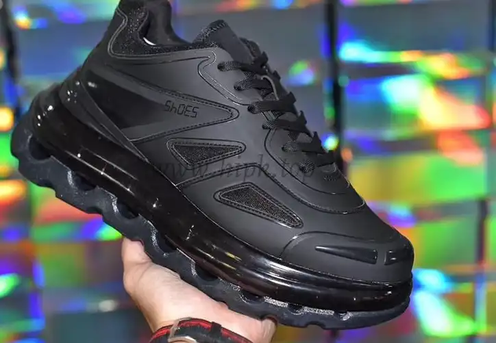 PK God Balen Triple S Designer David Tourniaire launches brand “Shoes 53045”all black retail materials ready to ship