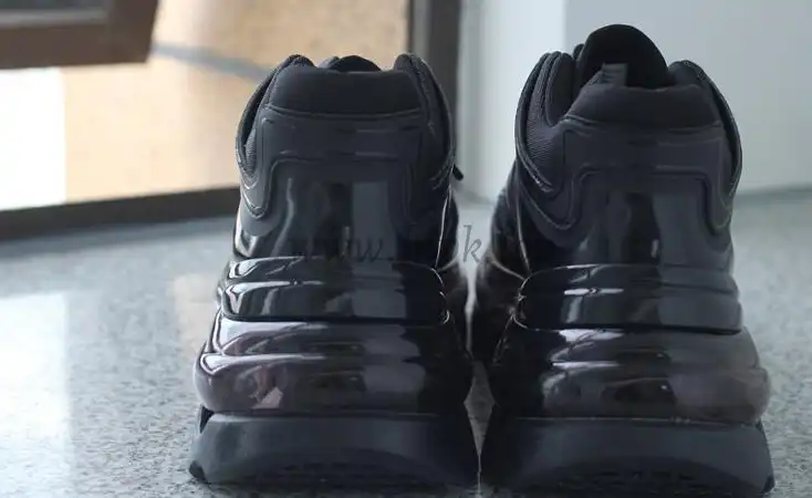 PK God Balen Triple S Designer David Tourniaire launches brand “Shoes 53045”all black retail materials ready to ship