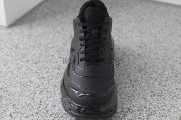 PK God Balen Triple S Designer David Tourniaire launches brand “Shoes 53045”all black retail materials ready to ship