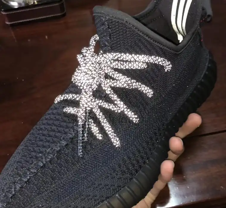 Exclusive GOD YEEZY 350 V2 Black WITH REAL PREMEKNIT FROM HUAYIYI WHICH OFFER PRIMEKNIT TO ADIDAS DIRECTLY READY TO SHIP