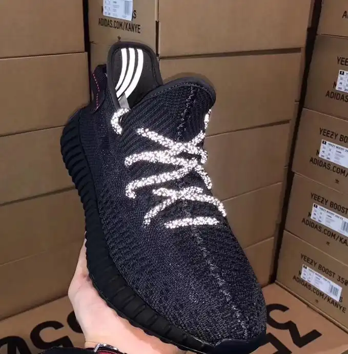 Exclusive GOD YEEZY 350 V2 Black WITH REAL PREMEKNIT FROM HUAYIYI WHICH OFFER PRIMEKNIT TO ADIDAS DIRECTLY READY TO SHIP