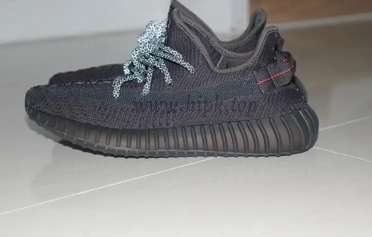 Exclusive GOD YEEZY 350 V2 Black WITH REAL PREMEKNIT FROM HUAYIYI WHICH OFFER PRIMEKNIT TO ADIDAS DIRECTLY READY TO SHIP