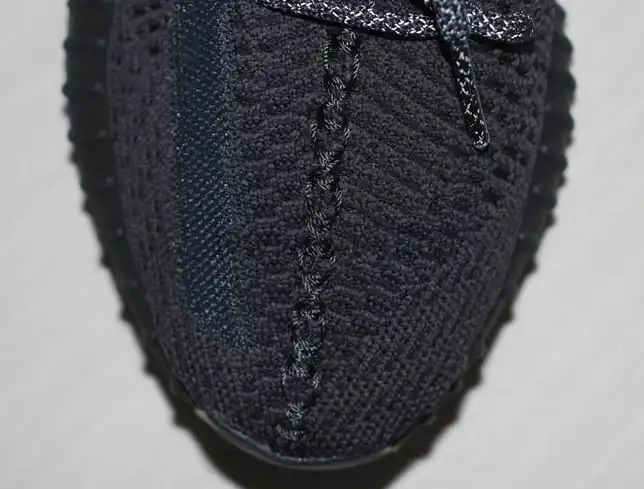 Exclusive GOD YEEZY 350 V2 Black WITH REAL PREMEKNIT FROM HUAYIYI WHICH OFFER PRIMEKNIT TO ADIDAS DIRECTLY READY TO SHIP