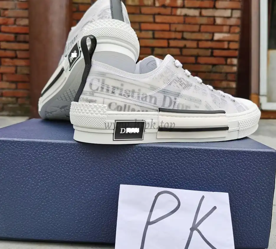 PK God Di*R retail version b23 low topWhite Canvas AND DANIEL ARSHAM Motif come with retail materials total ready to ship