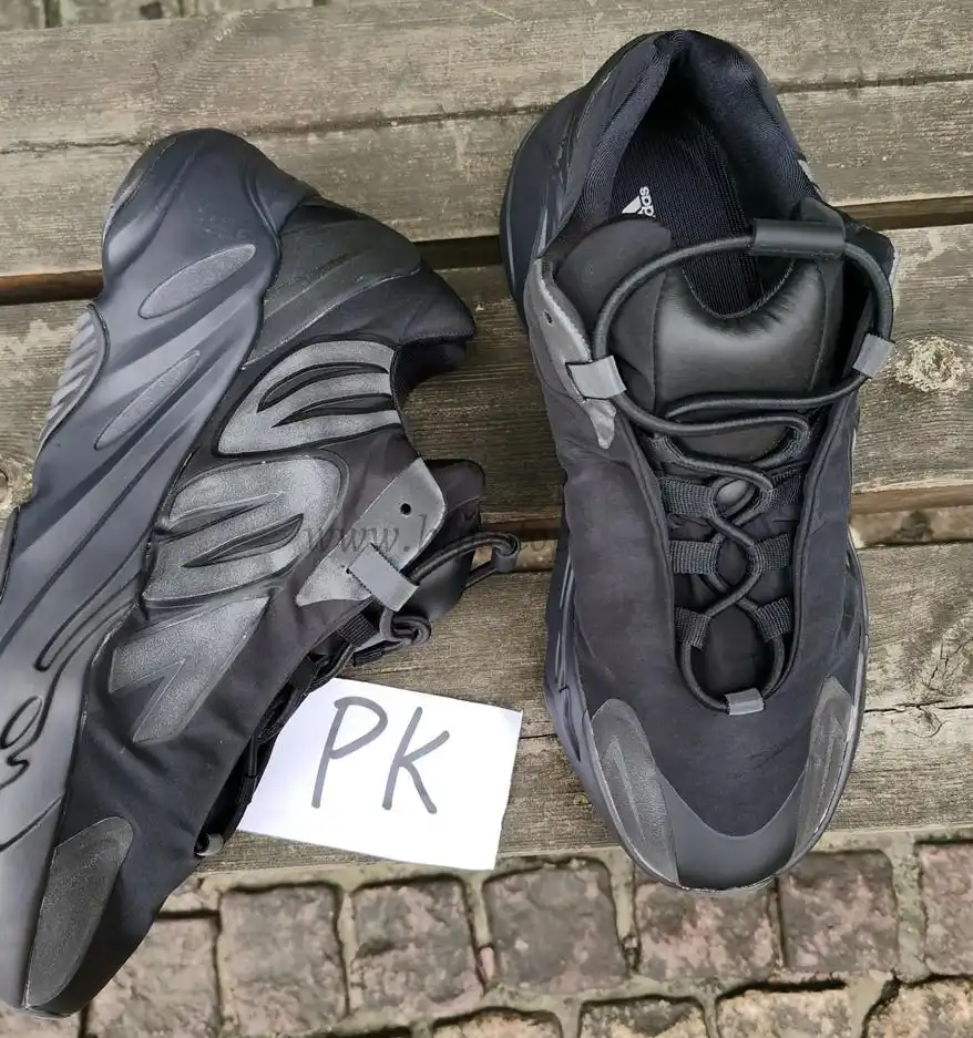 PKGod yeezy boost 700 MNVN black retail materials ready to ship