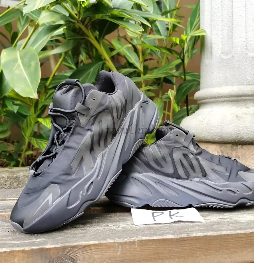 PKGod yeezy boost 700 MNVN black retail materials ready to ship