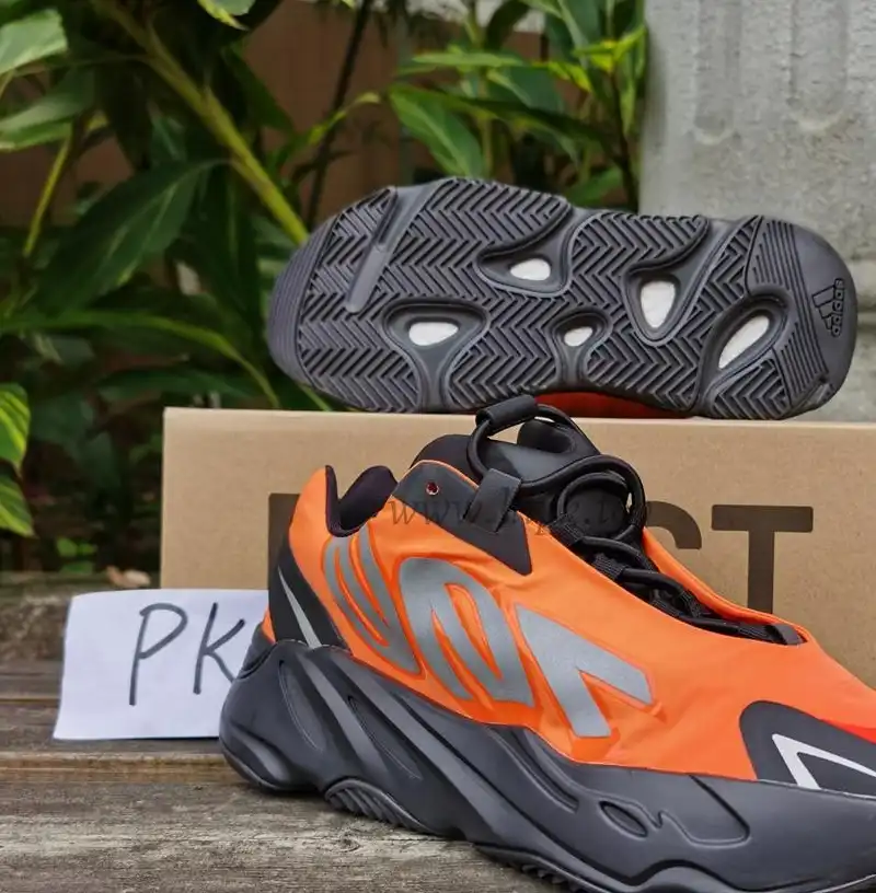 PKGod yeezy boost 700 MNVN orangeretail materials ready to ship