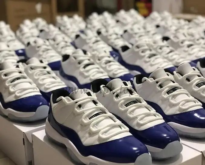 PKGOD Air Jordan 11 Low WMNS “Concord”retail materials ready to ship