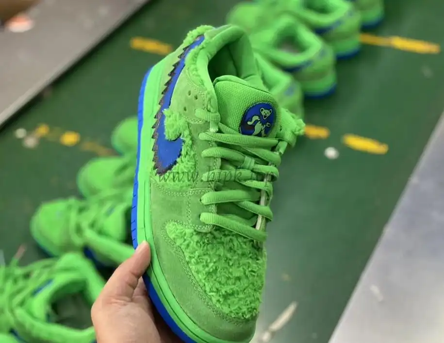 PKGOD exclusive Grateful Dead X SB dunk low pro Green bear ready to ship