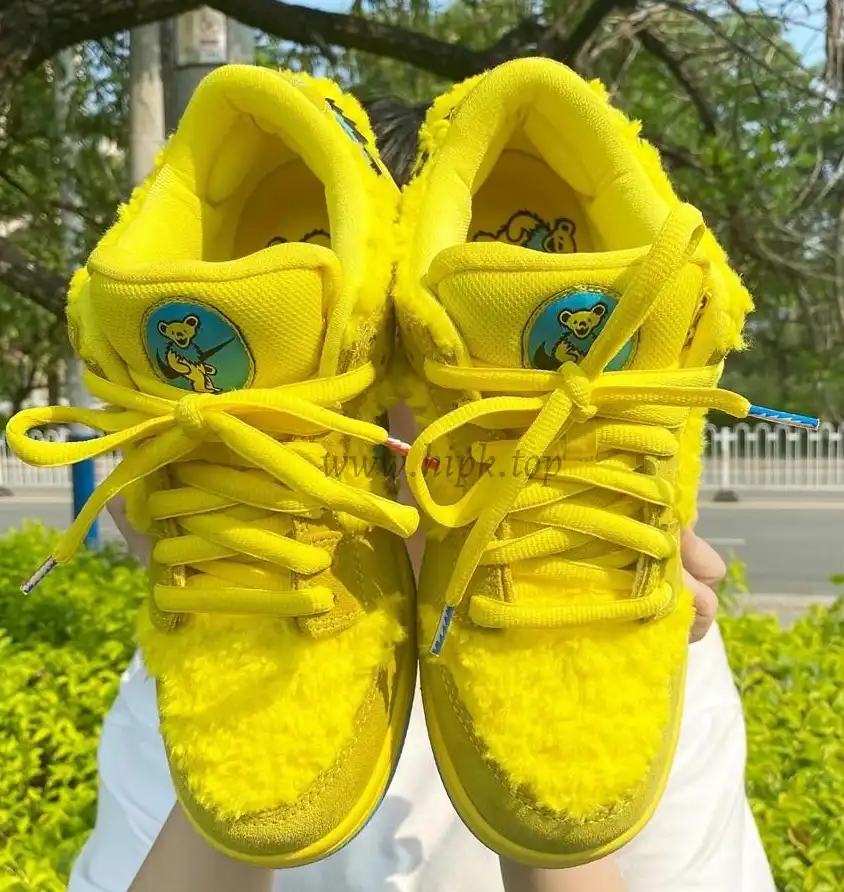 PKGOD exclusive Grateful Dead X SB dunk low pro Opti Yellow ready to ship