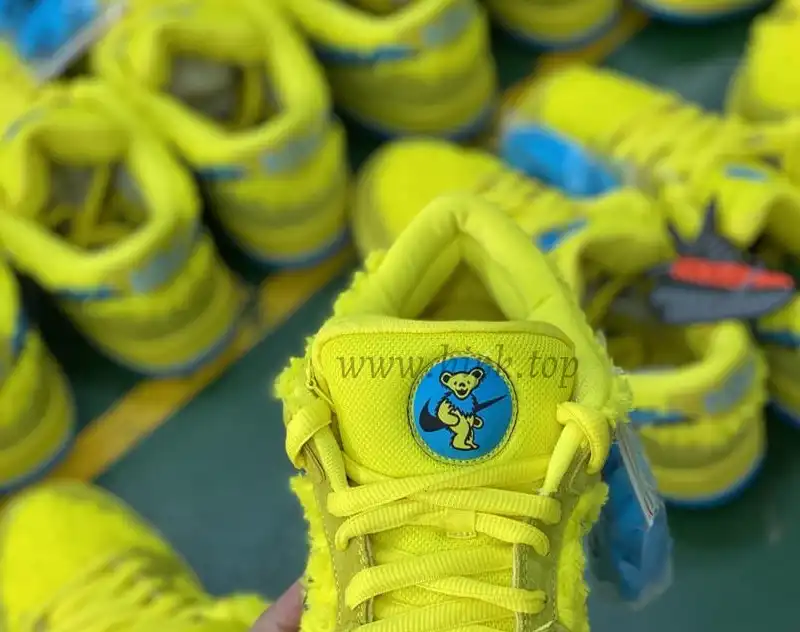 PKGOD exclusive Grateful Dead X SB dunk low pro Opti Yellow ready to ship