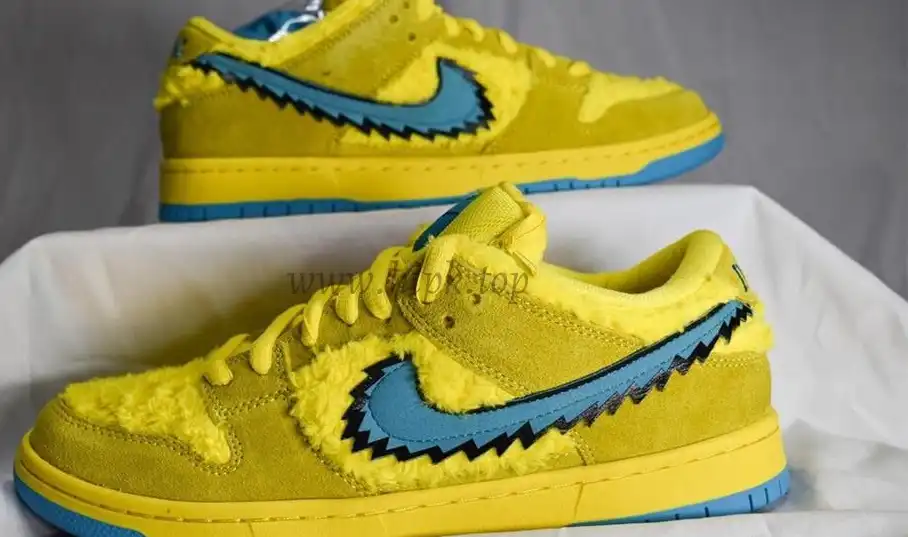 PKGOD exclusive Grateful Dead X SB dunk low pro Opti Yellow ready to ship