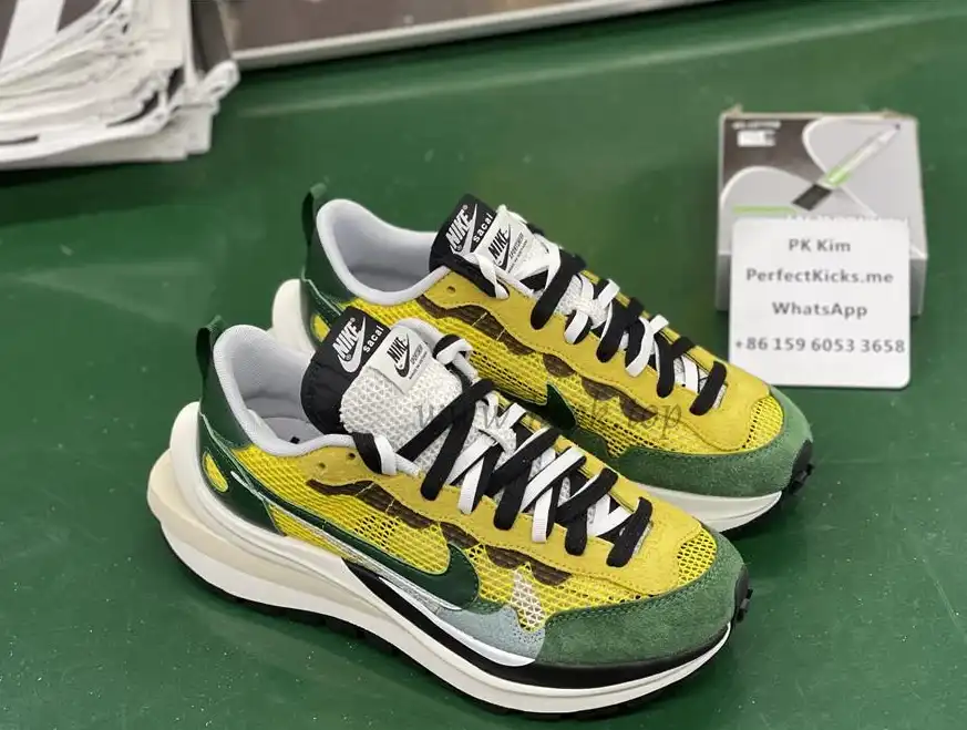 PK God sacai X Nike vaporwaffle tour yellowretail materials ready to ship