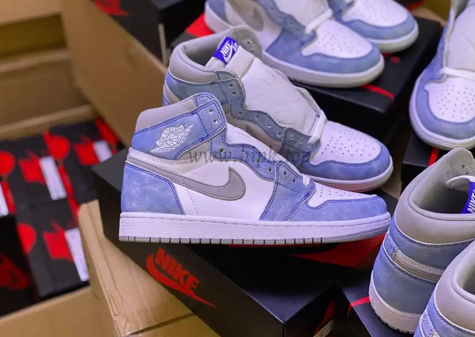 Pk god air Jordan 1 OG retro hyper royalretail materials ready on March 4th