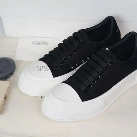 PK GOD Alxnder MC McQueen White smooth calf leather toe black leather heelbest version ready to ship