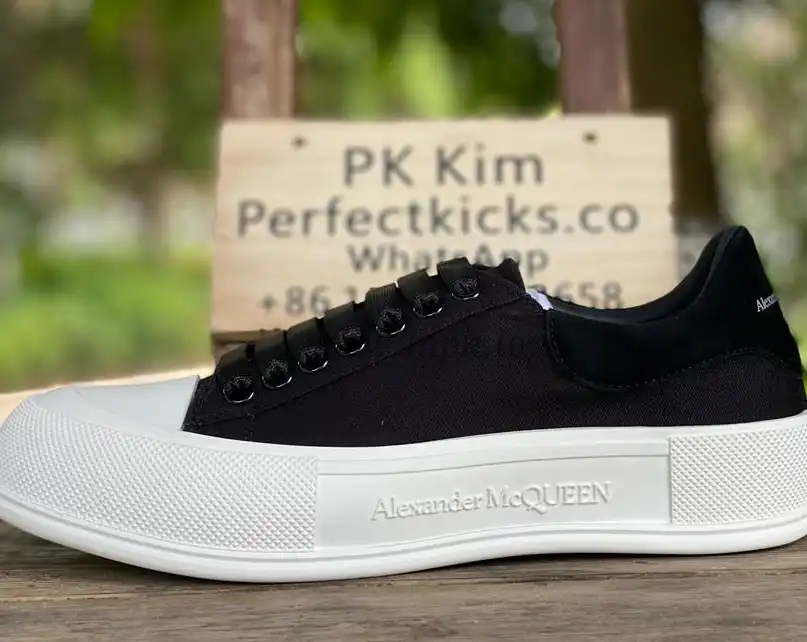 PK GOD ALXNDER MC MCQUEEN PARIS lowBlackSUEDE HEEL BEST VERSION READY TO SHIP