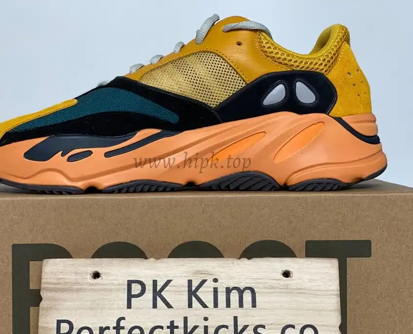 Pk god yeezy boost 700 Sun retail materials ready to ship