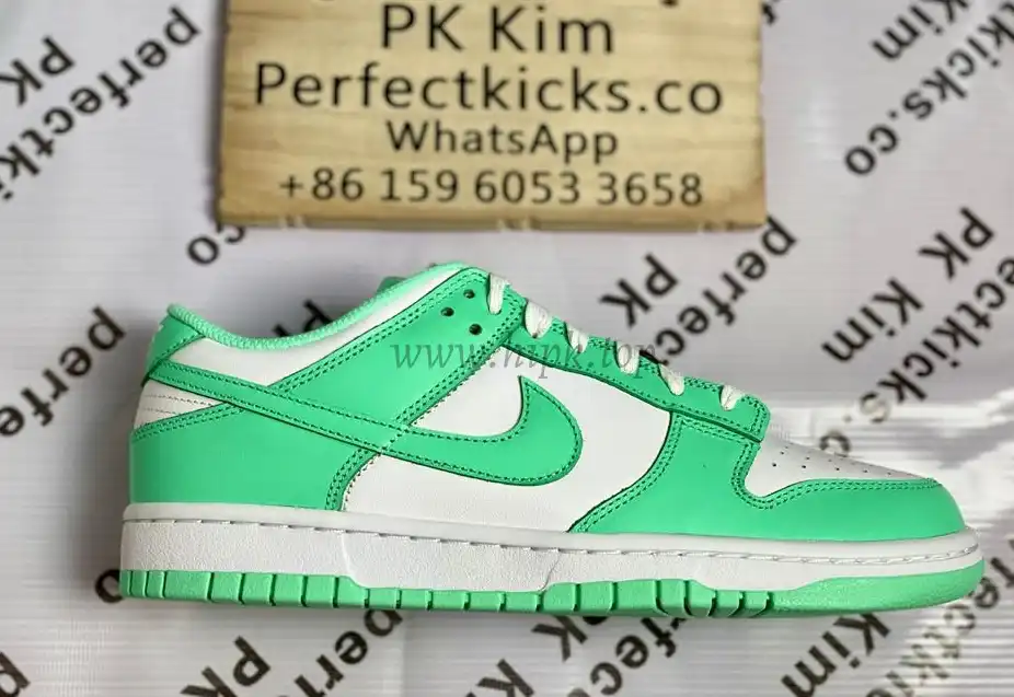 PK GOD nike dunk low Green Glow retail materials ready to ship