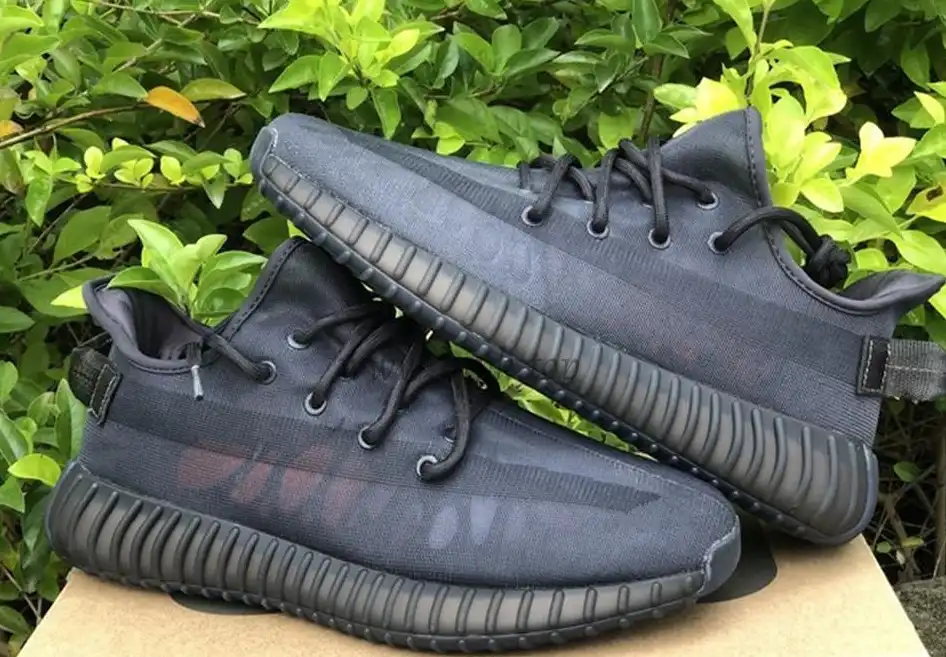 PK God adidas Yeezy Boost 350 V2 “BLACK”3791 Retail materials ready to ship