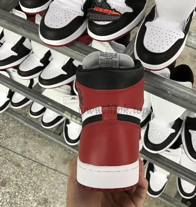 AIR JORDAN 1 OG RETRO HIGH BLACK TOE BEST VERSION