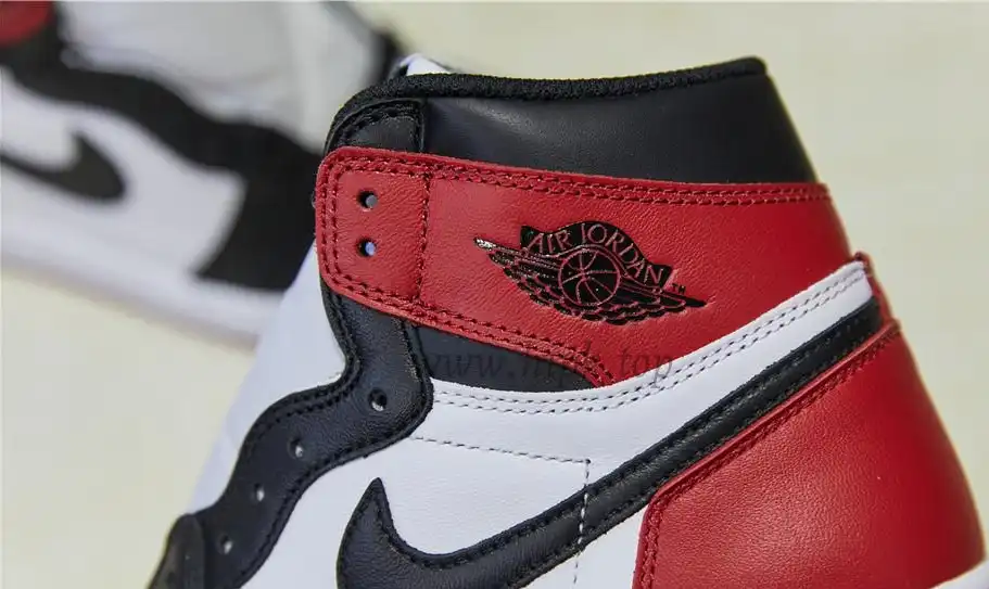 AIR JORDAN 1 OG RETRO HIGH BLACK TOE BEST VERSION