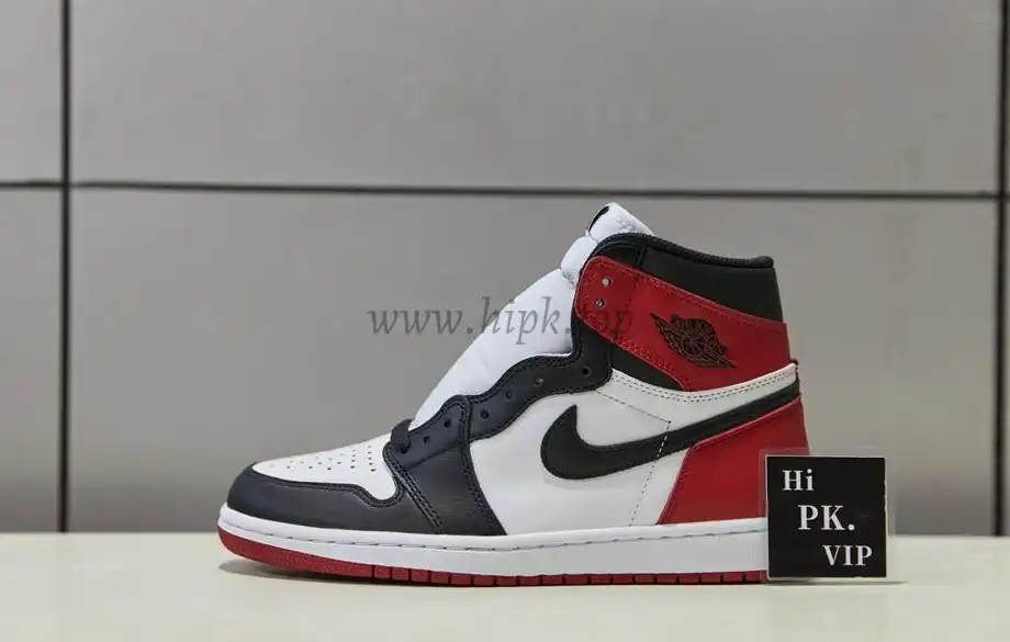 AIR JORDAN 1 OG RETRO HIGH BLACK TOE BEST VERSION