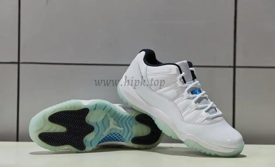 Authentic Air Jordan 11 Low Columbia