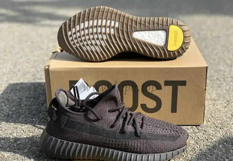 EXCLUSIVE PK GOD YEEZY 350 V2 CINDER3M WITH REAL PREMEKNIT FROM HUAYIYI WHICH OFFER PRIMEKNIT TO ADIDAS DIRECTLY READY to ship