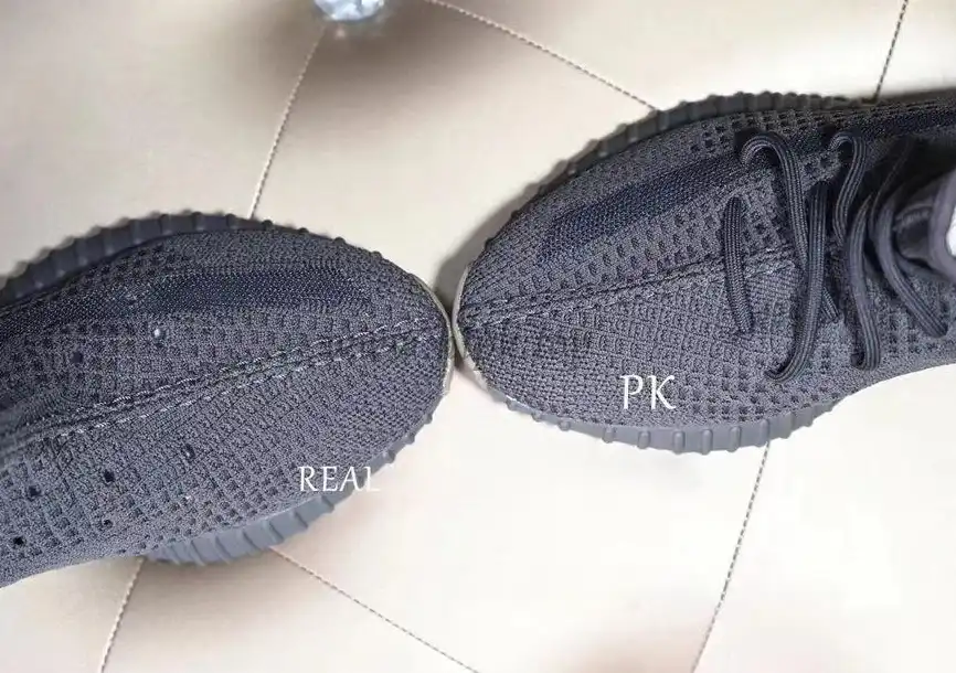 EXCLUSIVE PK GOD YEEZY 350 V2 CINDER3M WITH REAL PREMEKNIT FROM HUAYIYI WHICH OFFER PRIMEKNIT TO ADIDAS DIRECTLY READY to ship