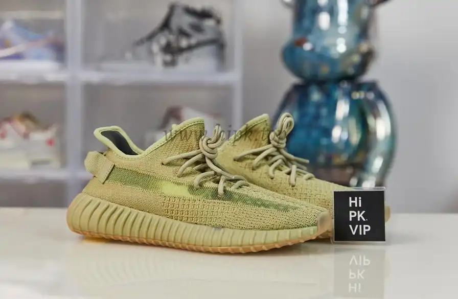 EXCLUSIVE PK GOD YEEZY 350 V2 SULFUR WITH REAL PREMEKNIT FROM HUAYIYI WHICH OFFER PRIMEKNIT TO ADIDAS DIRECTLY READY to ship