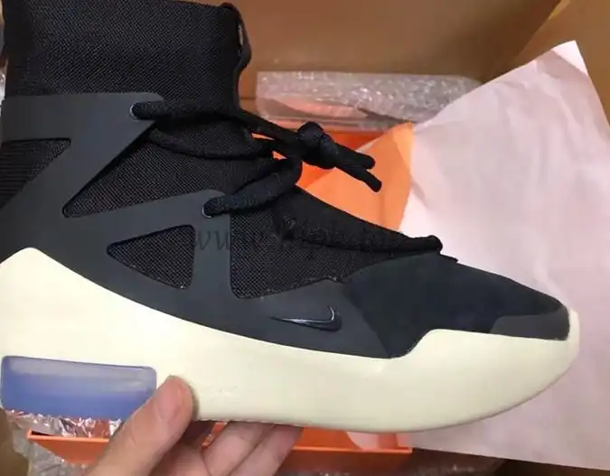 EXCLUSIVE RETAIL PK GOD NIKE AIR FEAR OF GOD 1 LIGHT BLACK BLACK AAR4237-001READY TO SHIP