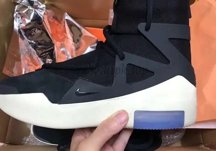 EXCLUSIVE RETAIL PK GOD NIKE AIR FEAR OF GOD 1 LIGHT BLACK BLACK AAR4237-001READY TO SHIP