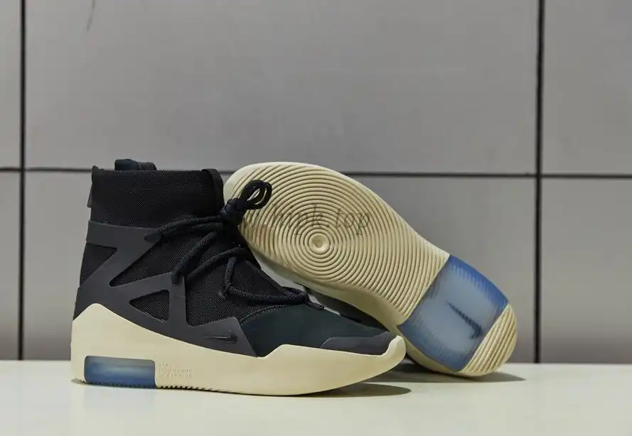 EXCLUSIVE RETAIL PK GOD NIKE AIR FEAR OF GOD 1 LIGHT BLACK BLACK AAR4237-001READY TO SHIP