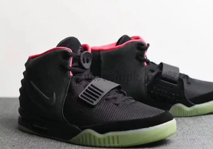 God Air Yeezy 2 Solar RedReal materials Limited pairs