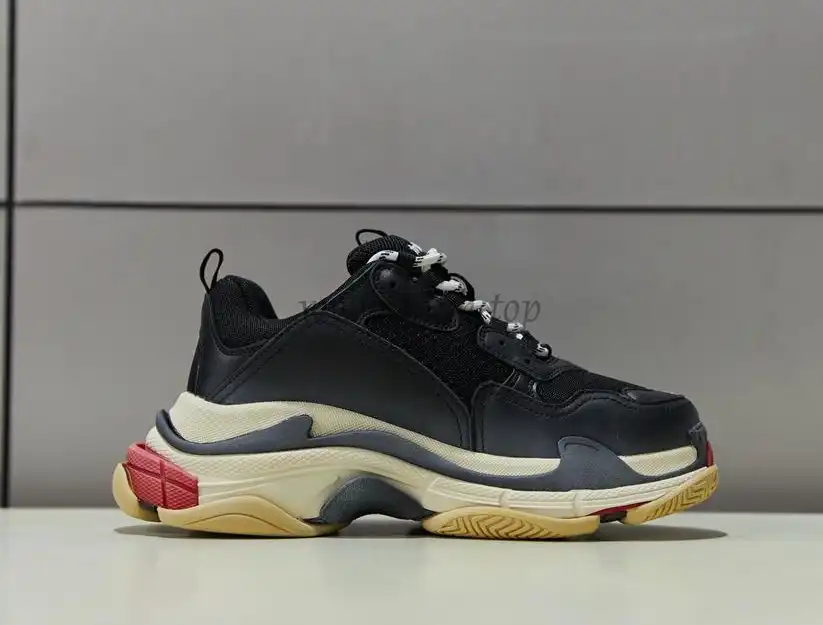 God Paris Triple S Trainer Bred