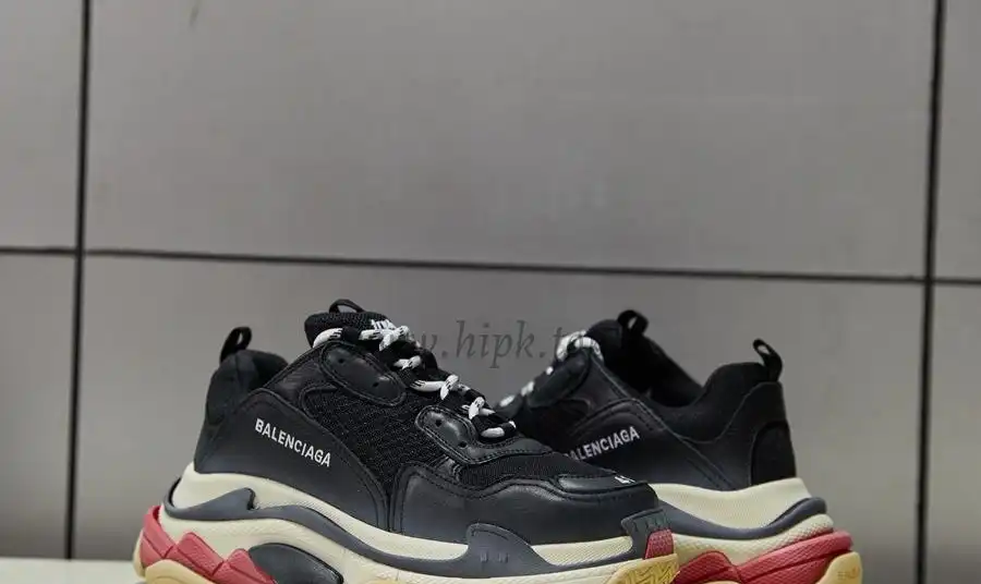 God Paris Triple S Trainer Bred