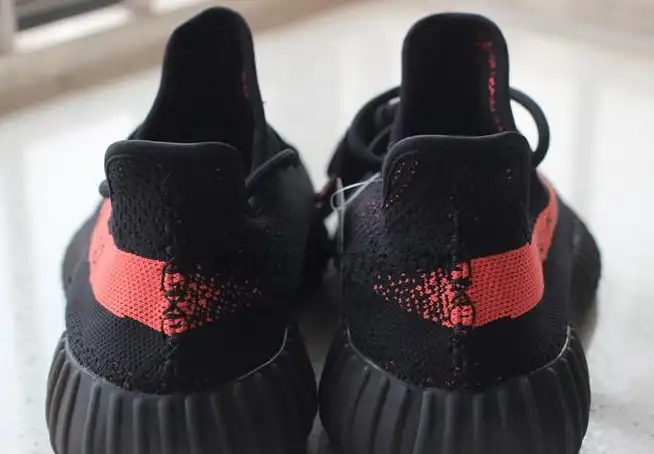 PK GOD YEEZY 350 V2 Infrared WITH REAL PREMEKNIT FROM HUAYIYI WHICH OFFER PRIMEKNIT TO ADIDAS DIRECTLY