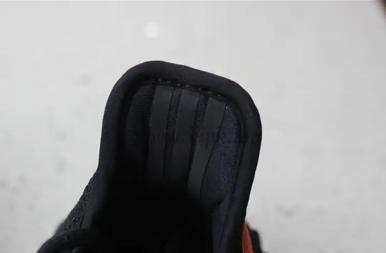 PK GOD YEEZY 350 V2 Infrared WITH REAL PREMEKNIT FROM HUAYIYI WHICH OFFER PRIMEKNIT TO ADIDAS DIRECTLY