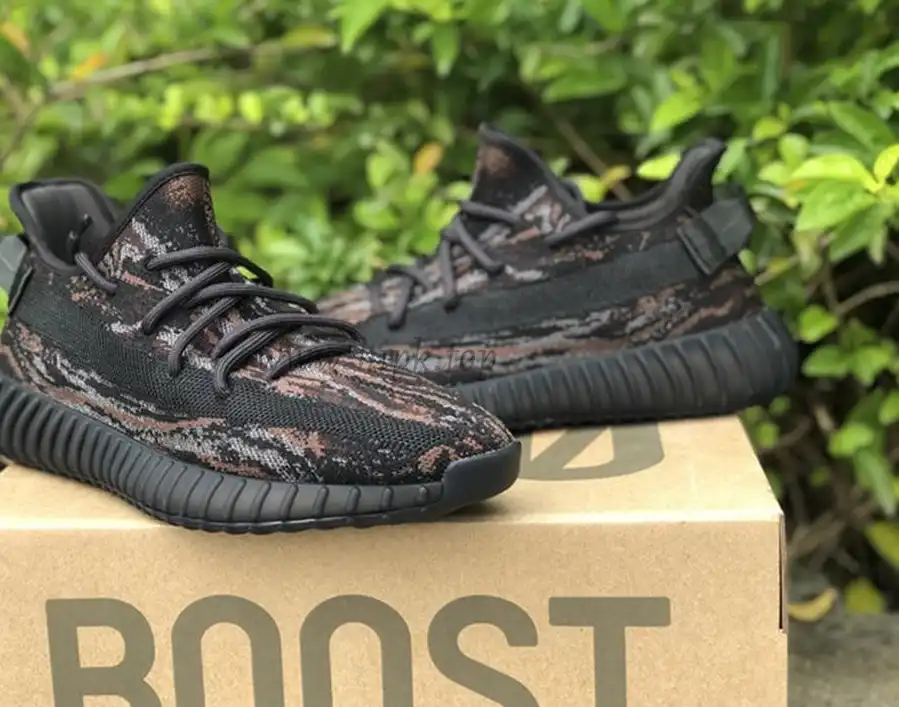 PK GOD adidas Yeezy Boost 350 V2 “MX Rock”Retail materials ready to ship