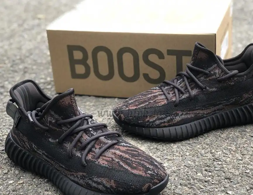 PK GOD adidas Yeezy Boost 350 V2 “MX Rock”Retail materials ready to ship