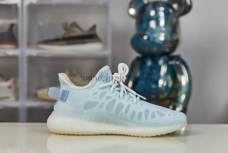 PK God adidas Yeezy Boost 350 V2 Mono Ice Retail materials ready to ship