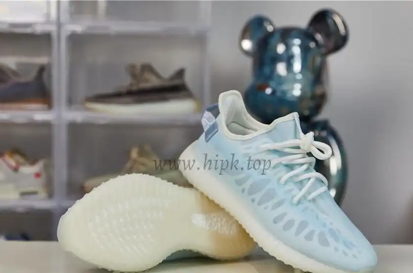 PK God adidas Yeezy Boost 350 V2 Mono Ice Retail materials ready to ship